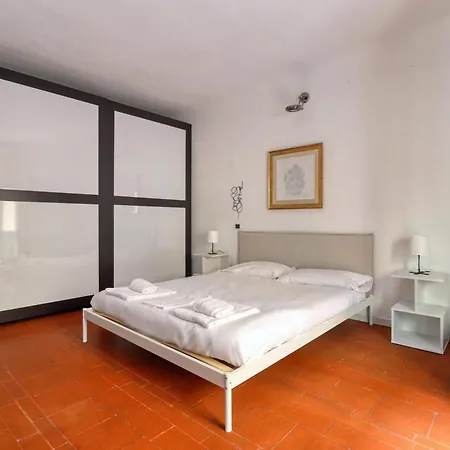 Apartment Charm Next To The Navigli- Via Tortona Mailand
